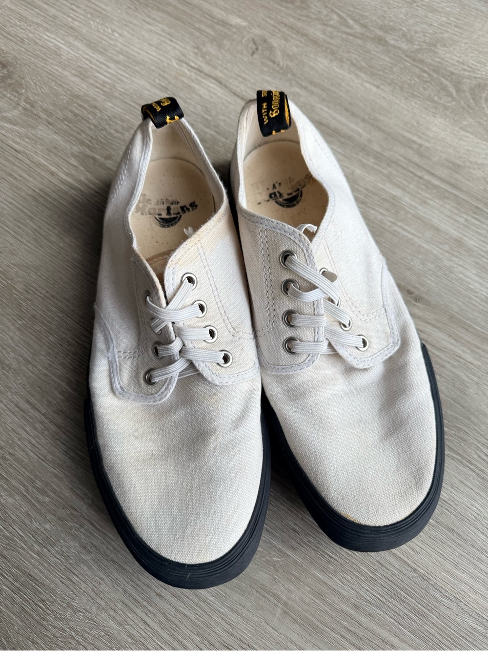 Dr Martens Canvas Pressler size 8 men size 8 women